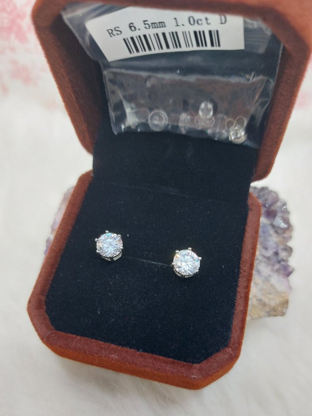 PT950 Platinum Plated Stud Earrings 1-carat Single Round Rhinestone